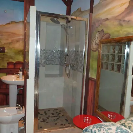 Con Encanto Habitación en casa particular Valencia